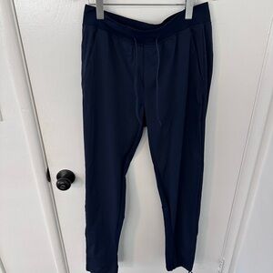 Lulu Lemon Men’s Navy Blue Athletic Jogger Sweatpants size medium